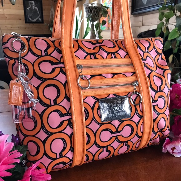 COACH POPPY Limited Edition Tote. SOLD!! - Picture 2 of 7